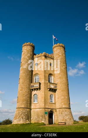 Il gotico classico follia progettata da James Wyatt a Broadway in Worcestershire. Foto Stock