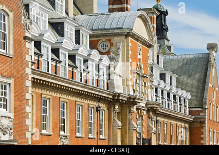 Cedar Court Grand Hotel & Spa (ex NER quindi GNER sede centrale). Foto Stock