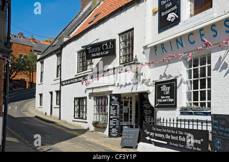 Il famoso club di tonno Fish Bar & Cafe off Sandside. Foto Stock