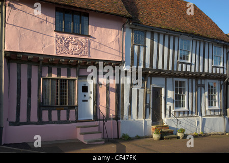 Tradizionale le case con la struttura in legno a Lavenham. Foto Stock