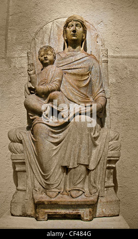 Vergine in trono Maria Bambino Gesù Cristo 14 Cent chiostro francescano Ravenna Dante Alighieri 1265 - 1321 Foto Stock