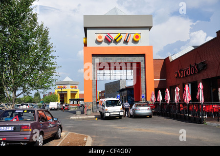 Carnival Mall Shopping Centre, Brakpan, East Rand, Greater Johannesburg, provincia di Gauteng, Repubblica del Sud Africa Foto Stock