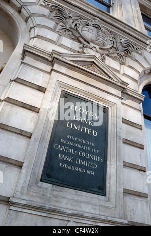 Una placca al di fuori di Lloyds Bank Limited in Threadneedle Street. Foto Stock