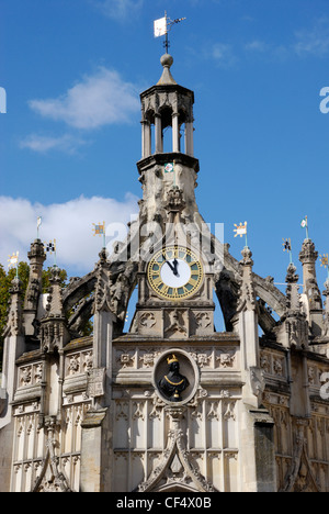 Chichester Croce di Mercato nel centro della città di Chichester nel punto di intersezione delle quattro principali strade. La croce è stata Foto Stock