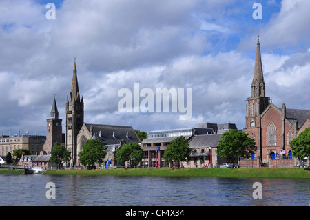 La vecchia chiesa alta, Nord libera Chiesa e San Columba Chiesa, Fiume Ness, Inverness, Scotland. Foto Stock