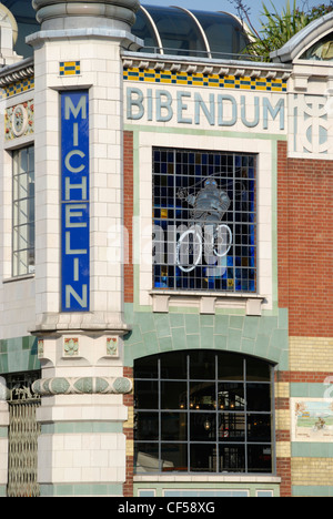 Ex casa Michelin e ora il Bibendum Ristorante e bar Oyster in Fulham Road. Foto Stock