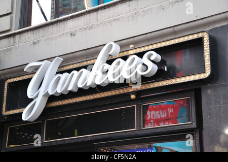 New York Yankees negozio di souvenir, New York City, Stati Uniti d'America Foto Stock