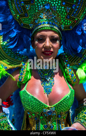 La gente celebra il carnevale di Aruba Foto Stock