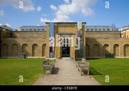 L'ingresso della Dulwich Picture Gallery di Londra. Foto Stock