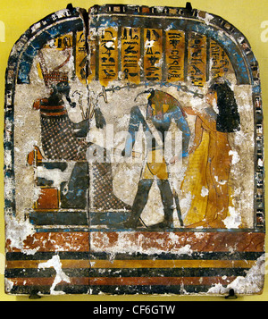 Stele della signora Nestarout guidato da Thoth con il dio Atum 945 - 712 BC XXII dinastia pittura Egitto hieroglyph egiziano Foto Stock