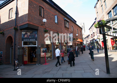 York City, nello Yorkshire, Inghilterra fuori del Jorvik Centre il Jorvik Viking Centre è un museo e visitatore attrazione di York, Foto Stock