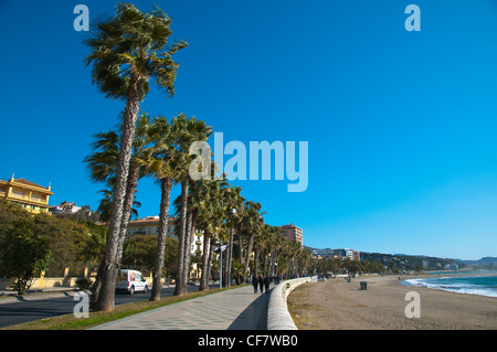 Paseo Maritimo de Pablo Ruiz Picasso lungomare e la spiaggia Malagueta Malaga Centrale Andalusia Spagna Europa Foto Stock