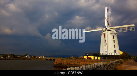 Il mulino a vento Blennerville vicino a Tralee nella contea di Kerry, Irlanda. Foto Stock