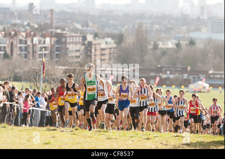 Sotto 15 ragazzi National Cross Country Championships di Parliament Hill sabato 25 febbraio 2012 Londra Foto Stock