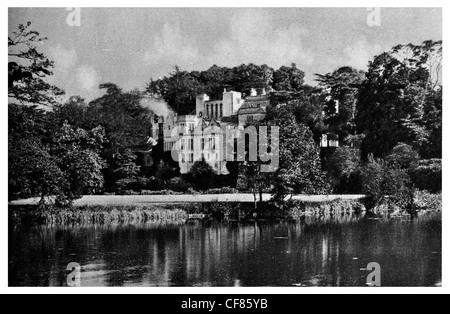 Ragazzo Cliffe House Fiume Avon Warwick Warwickshire Inghilterra country manor ha rovinato la rovina rovinato REGNO UNITO Foto Stock