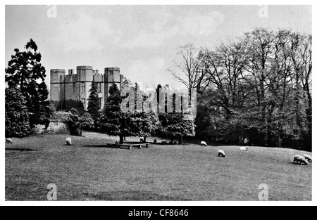 Il Castello di Kenilworth Lunn Torre del Warwickshire Inghilterra Norman Tudor royal palace West Midlands England Europa REGNO UNITO Ricreazione Turismo Foto Stock