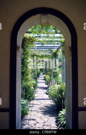 I giardini in West Dean College motivi nelle vicinanze del Chichester, West Sussex, Regno Unito Foto Stock