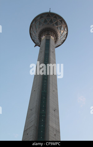 Torre Milad in Iran Teheran Foto Stock