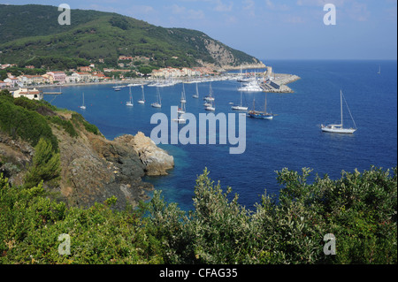 Italia, Isola d'Elba, Isola d'Elba, Toscana, Marciana Marina, Porto, porto, Baia Mare Foto Stock