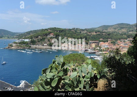 Italia, Isola d'Elba, Isola d'Elba, Toscana, Porto Azzurro, mare, baia Foto Stock
