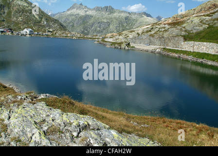 La Svizzera, Europa, Canton Berna, Vallese, Oberland bernese, Grimsel, montagne alpine, Alpi, Passo del Grimsel, lago, lago di montagna Foto Stock