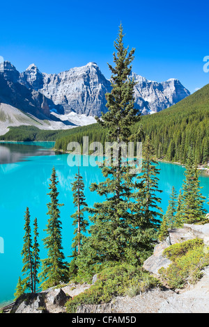 Il Lago Moraine e Valle dei Dieci Picchi. Il Parco Nazionale di Banff, Alberta, Canada. Foto Stock