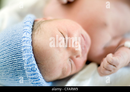 Close-up di pochi minuti il vecchio baby boy, Chateauguay, Quebec, Canada Foto Stock