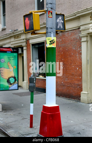 L'uomo verde del semaforo, Little Italy Foto Stock