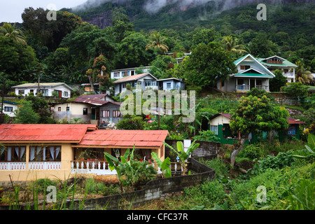 Alloggiamento locale a St Louis area di Victoria, Isola di Mahe,Seychelles Foto Stock