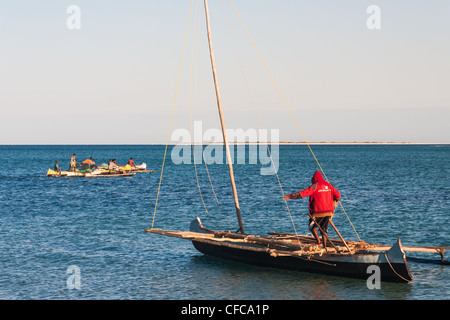 Andare a pesca in Anakao, Madagascar meridionale Foto Stock