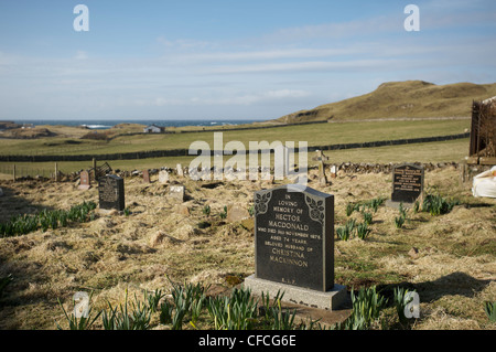 Cimitero sull isola di Canna nelle Ebridi Interne al largo della costa occidentale della Scozia. Foto Stock