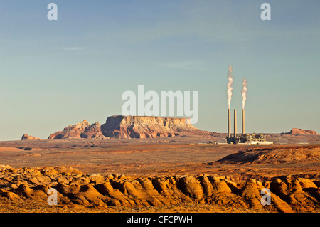 Navajo alimentate a carbone per la produzione di energia elettrica, stazione di pagina, Arizona, Stati Uniti d'America Foto Stock