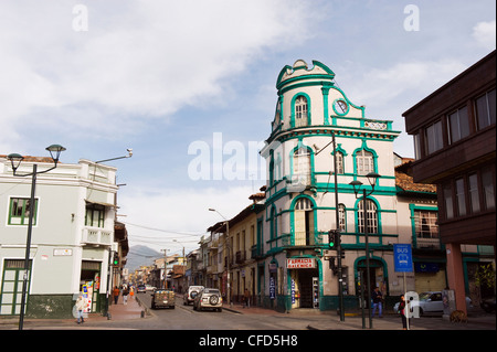 Centro storico di Santa Ana de los Rios de Cuenca, Sito Patrimonio Mondiale dell'UNESCO, Cuenca, Ecuador, Sud America Foto Stock