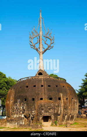 Il monumento di Xieng Khuan Buddha Park, Provincia di Vientiane, Laos, Indocina, Asia sud-orientale, Asia Foto Stock