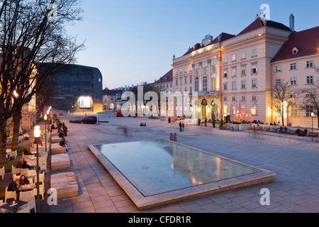 Il Museumsquartier, Mariahiilf, 6° distretto di Vienna, Austria Foto Stock