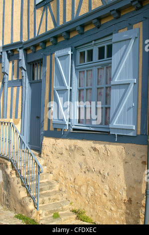 Scena di strada Le Mans Sarthe Pays de la Loire Francia Foto Stock