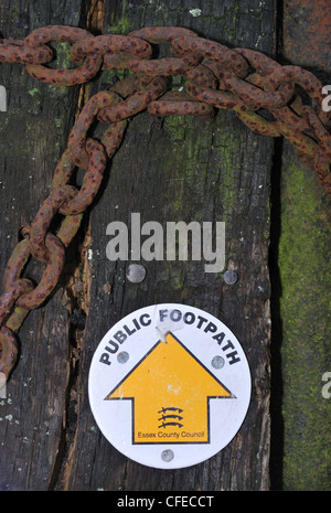 Sentiero pubblico segno del consiglio della contea di Essex Foto Stock