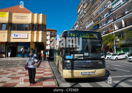 Stazione Bus esterno città di Fuengirola Costa del Sol Malaga Regione Andalusia Spagna Europa Foto Stock