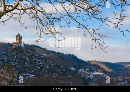 Sul Reichsburg Cochem, Castello di Cochem, Mosel, Moselle, Valley, Renania-Palatinato, Germania, inverno Foto Stock