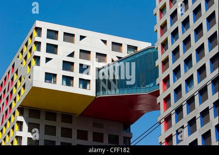 Moma legate complesso ibrido dall architetto Steven Holl, costruito nel 2009, Dongzhimen District, Pechino, Cina e Asia Foto Stock