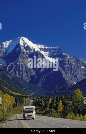 Monte Robson Provincial Park, Testa gialla autostrada, British Columbia, Canada. Foto Stock