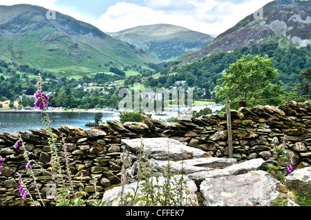 Lake District di gradini di pietra verso ullwater Foto Stock
