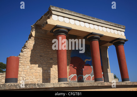 Bull affresco, Entrata Nord bastione, palazzo minoico di Cnosso a Creta, Cicladi Grecia Foto Stock