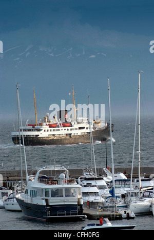 Norvegia Molde MS NORDSTJERNEN classic Hurtigruten viaggio costiero nave in porto. Opera principalmente attorno a Spitzbergen arcipelago. Foto Stock