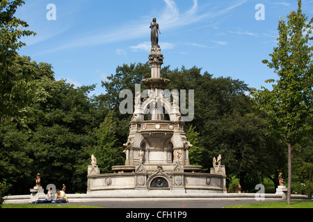 La Stewart fontana commemorativa in Kelvingrove Park a Glasgow Foto Stock