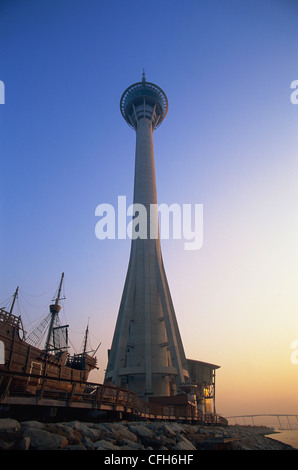 Cina, Macao, Torre di Macau all'alba Foto Stock