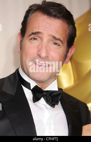 JEAN DUJARDIN cinema francese a Oscar nel febbraio 2012. Foto di Jeffrey Mayer Foto Stock