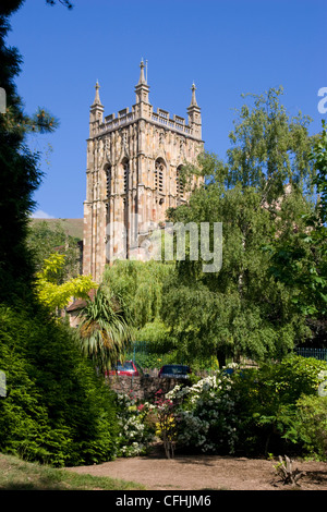 Malvern Priory chiesa Great Malvern Worcestershire Inghilterra REGNO UNITO Foto Stock