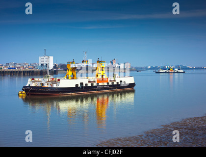 La Woolwich traghetto per auto. Foto Stock