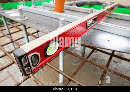 Il lavoro inizia sulla groundworks iniziale per 3 turbine eoliche per essere costruito dietro il kirkstone Pass Inn Foto Stock